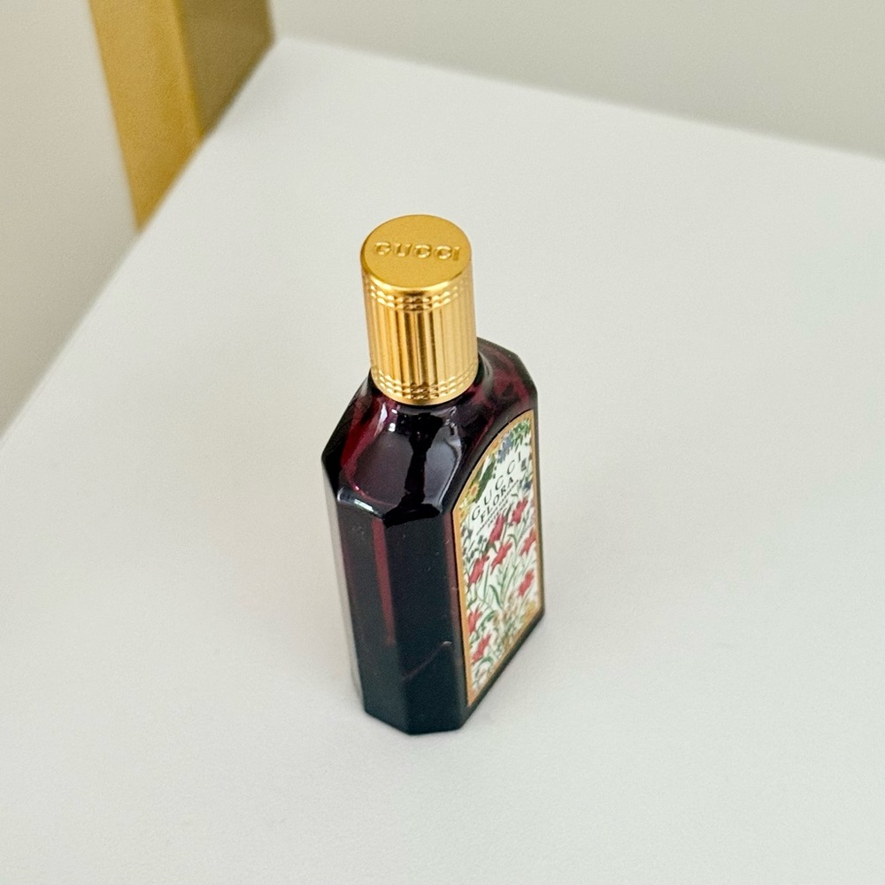 Gucci Flora Gorgeous Gardenia Intense Mini Dabber - Picture 3 of 4